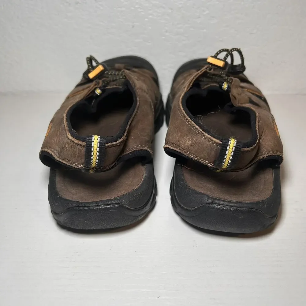 KEEN Newport Sandals Leather Waterproof Mens Size 10.5 44 Sport Shoes Closed Toe